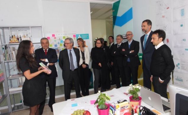 Su Alteza Real el Príncipe de Asturias durante su visita a las instalaciones del centro de Telefónica "I+D”
